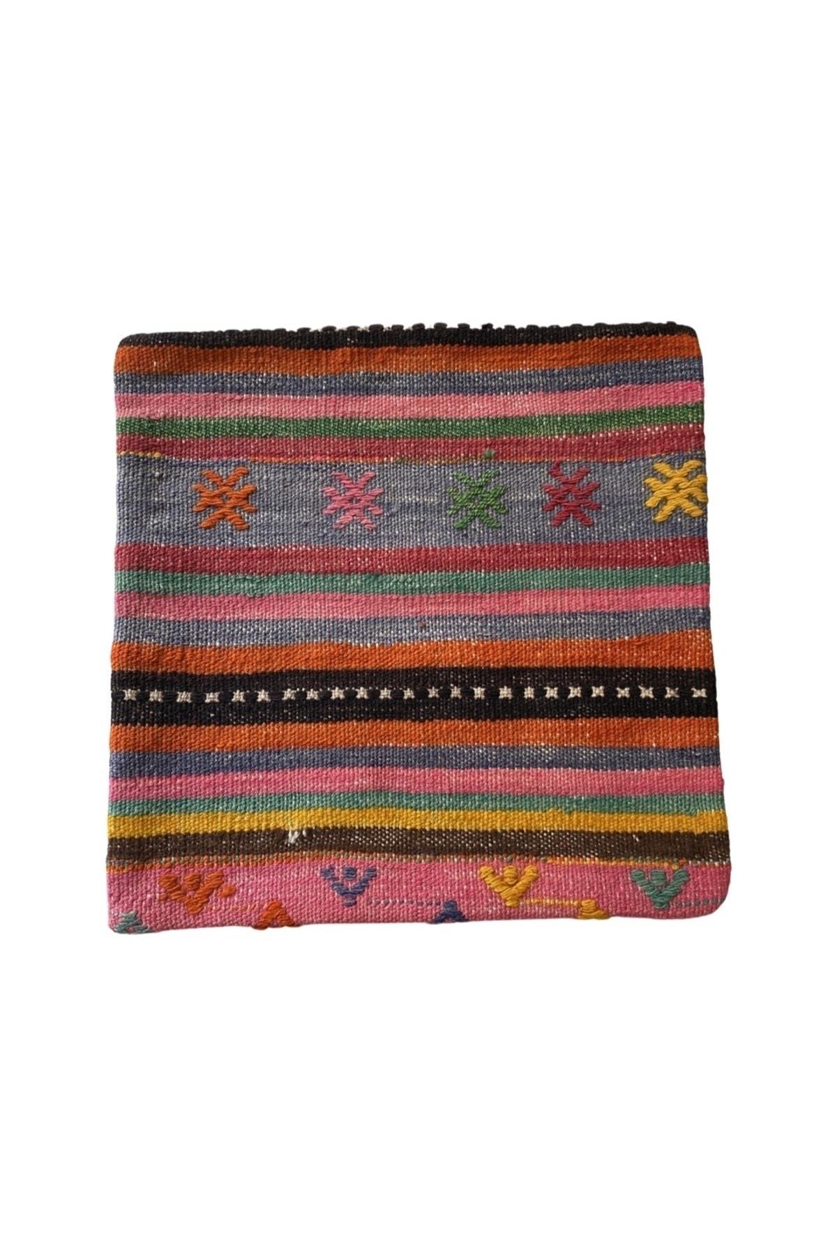 Anadolu Türk Kilimlerinden El Emeği Vintage Yastık Kılıfları 45x45 Cm 11