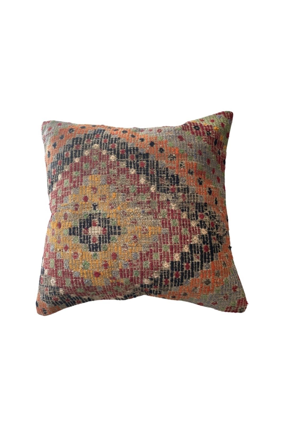 Anadolu Türk Kilimlerinden El Emeği Vintage Yastık Kılıfları 50x50 cm 23