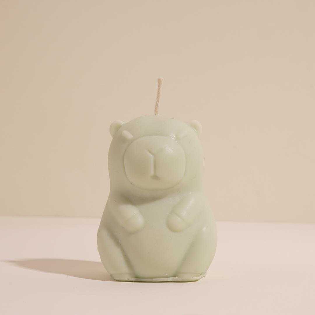 Kapibara Temalı Yeşil Soya Mum