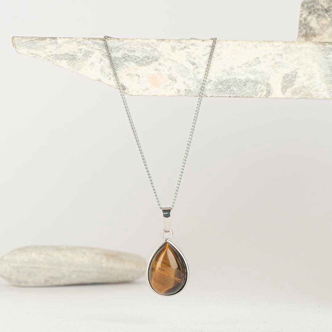 Kaplan Gözü Oval Dogal Taş KolyeKaplan Gözü Oval Dogal Taş Kolye