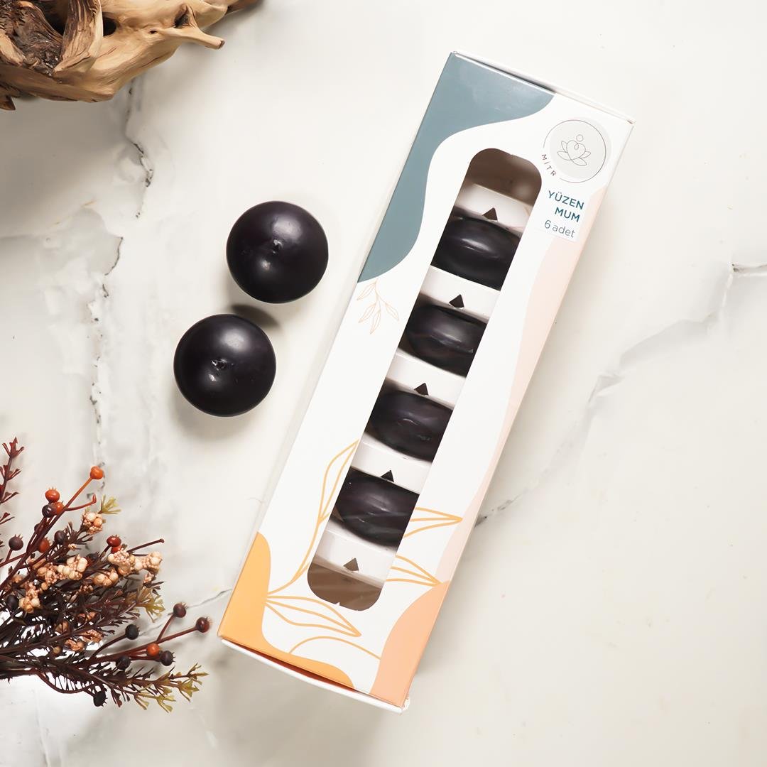 Mitr Siyah Suda Yüzen Mum