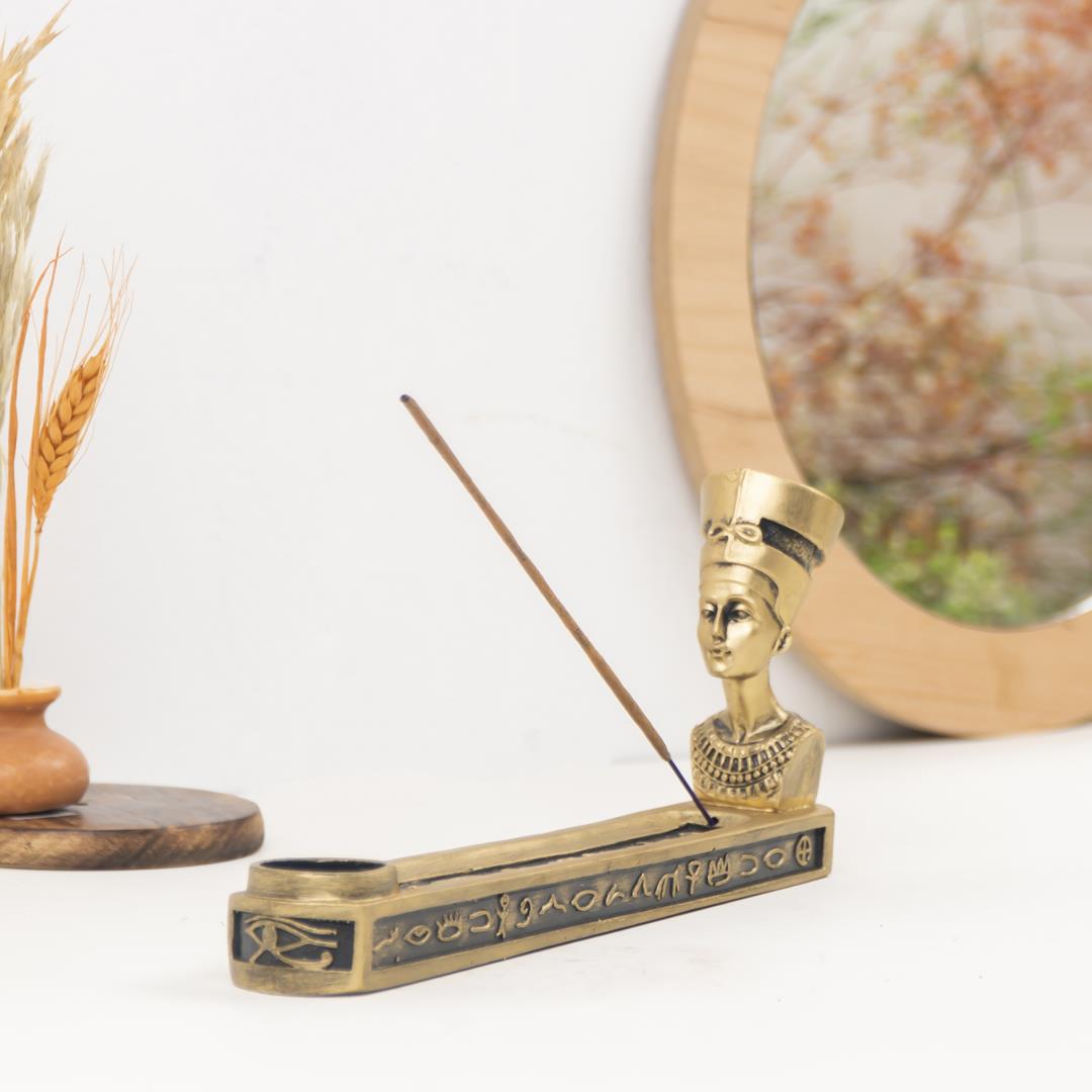 Nefertiti Temalı Tütsülük & Mumluk