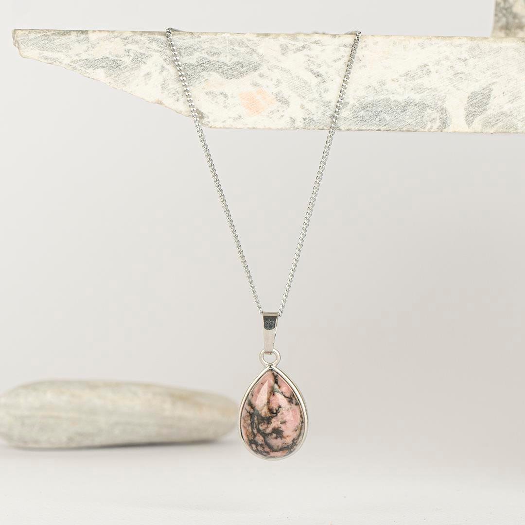 Rodonit Oval Dogal Taş Kolye