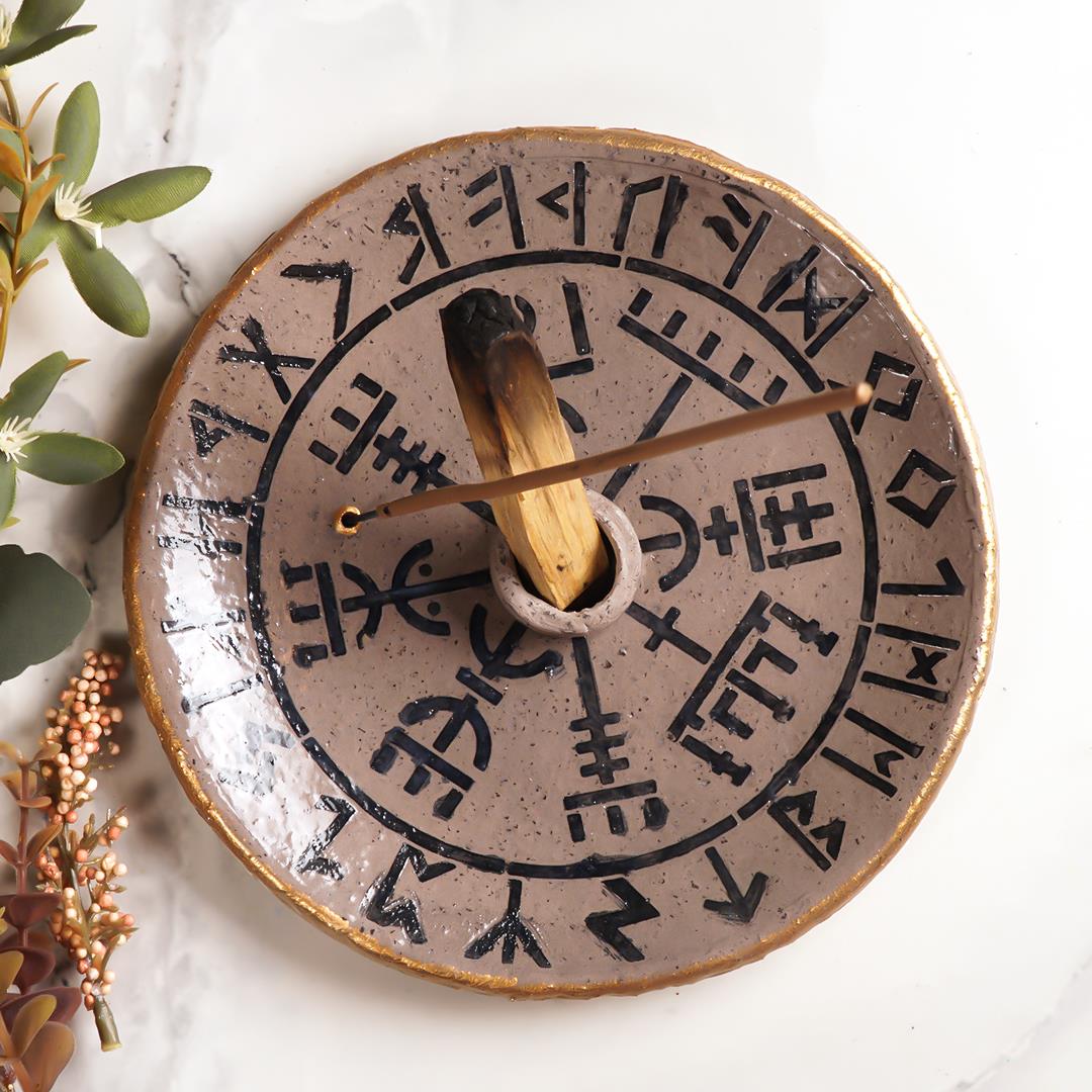 Rune Sembolleri Motifli Palo Santo Tütsülük