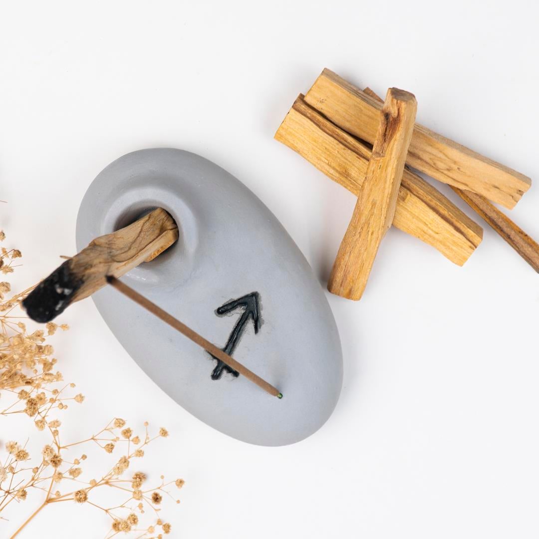 Yay Burcu Temalı Gri Palo Santo Tütsülük