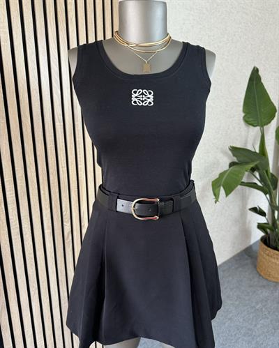 Siyah önü nakışlı pamuklu body