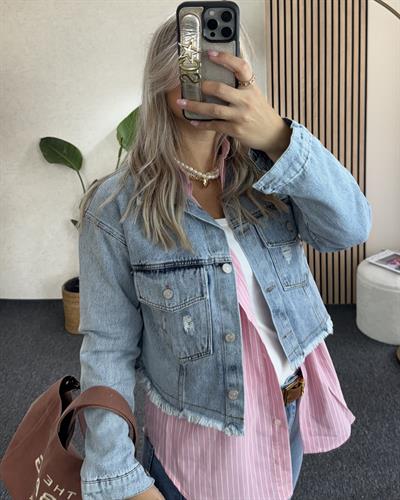 Alt kısmı Püsküllü Kısa Model Kot Ceket