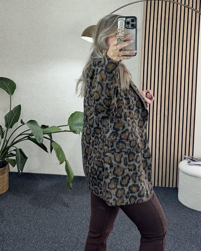 Premium Kalite Leopar Kaşe Ceket
