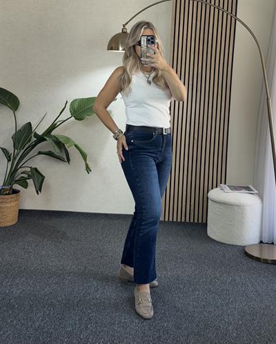Koyu lacivert Orjinal Marka Etiketli Yüksek bel Vücudu toparlayan full likralı Boyfit jean Pantolon