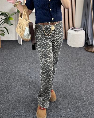 Leopar orj. marka etiketli yüksek bel straight fit jean pantolon