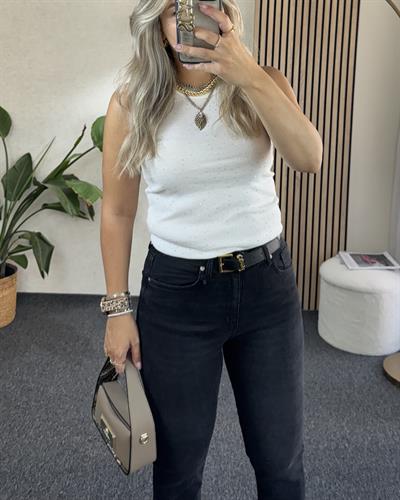 Siyah Orjinal Marka Etiketli Yüksek bel Vücudu toparlayan full likralı Boyfit jean Pantolon