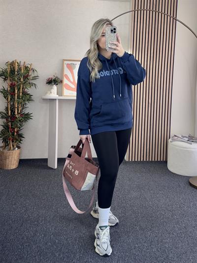 KOT NAKIŞLI KAPÜŞONLU LACİVERT SWEATSHİRT