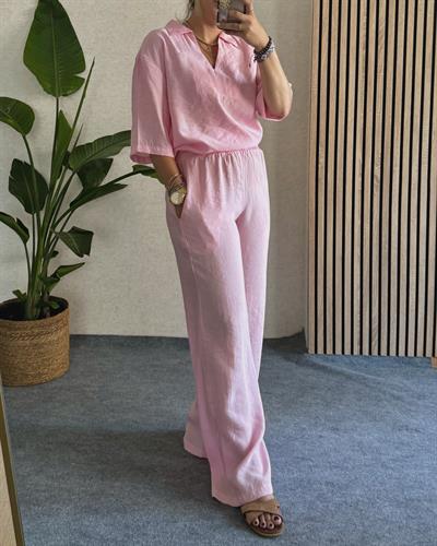 V yaka pembe beli lastikli alt-üst takım