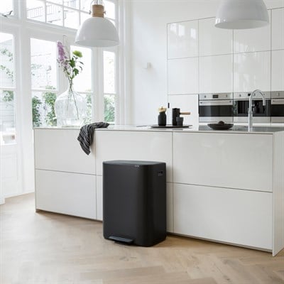 Brabantia Bo Matt Black Pedallı Çöp Kutusu 60 L (Plastik İç Kovalı (BRA 211362)