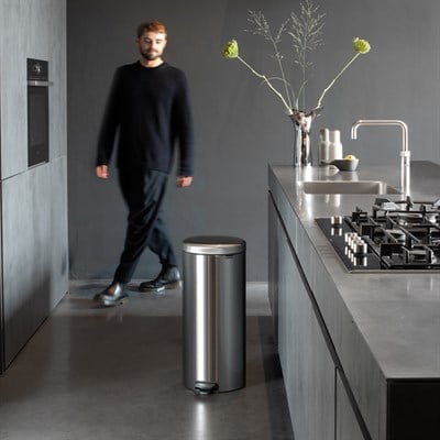 Brabantia Newicon Fpp Matt Steel Pedalli Çöp Kutusu 30 L (BRA 111822)