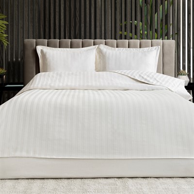 Schafer Home Jody Çift Kişilik 2 cm Çizgi Saten Nevresim Takımı 4 Parça-Beyaz