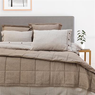 Schafer Home Loria Yatak Örtüsü ve Nevresim Seti 7 Parça-Bej