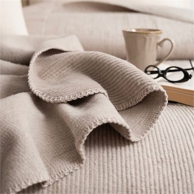 Schafer Home Ruby Çift Kişilik Battaniye 200x220 Cm 1 Parça-Taş Rengi