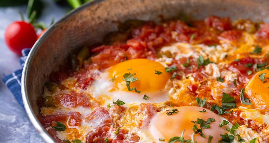Menemen Nasıl Yapılır? Tam Kıvamında, Lokanta Lezzetinde Menemen Tarifi