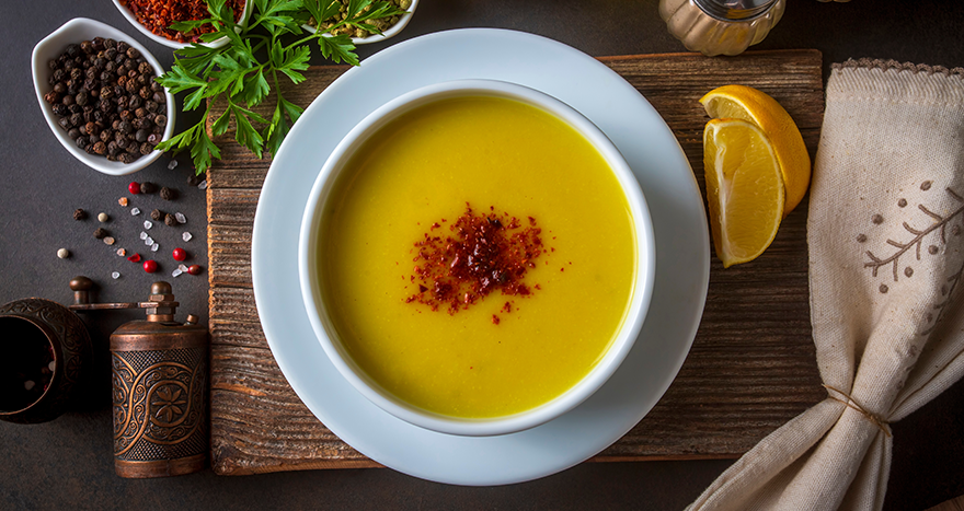 Mercimek Çorbası Nasıl Yapılır? Lokanta Lezzetini Evinize Taşıyan Tarif ve Püf Noktaları