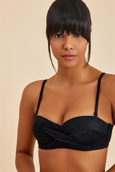 Bali Siyah Balenli Dolgulu Straplez Push-Up Bikini Üst