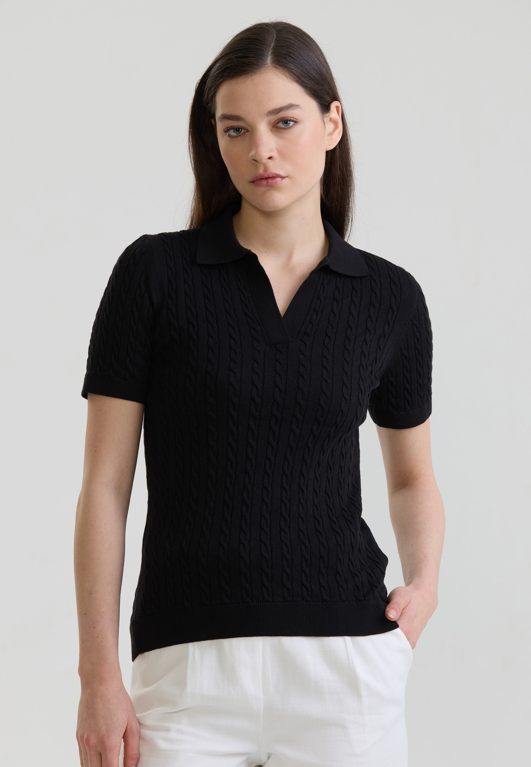 Kadın Saç Örgü Desenli Düğmesiz Triko Polo T-Shirt