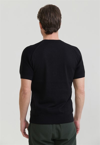 Erkek Düğme Detaylı Polo T-Shirt