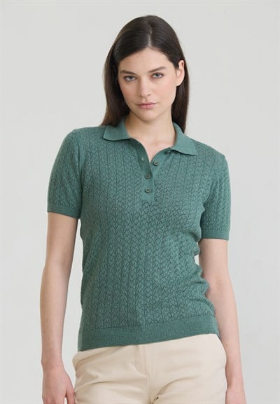 Kadın Delikli Nefes Alabilir Düğmeli Polo T-Shirt