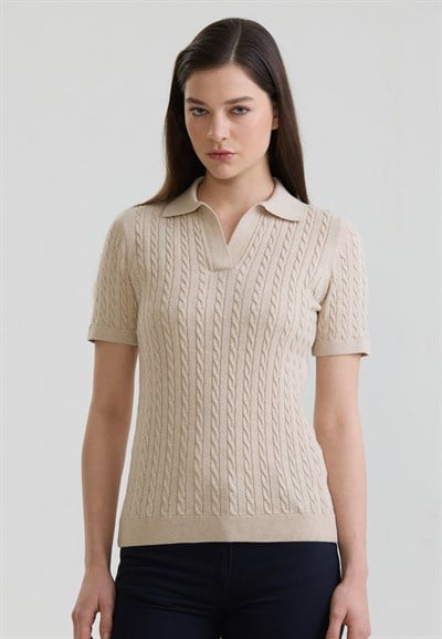Kadın Saç Örgü Desenli Düğmesiz Triko Polo T-Shirt