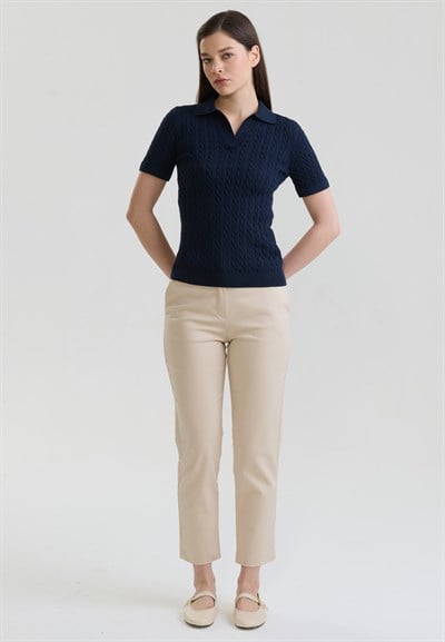 Kadın Saç Örgü Desenli Düğmesiz Triko Polo T-Shirt