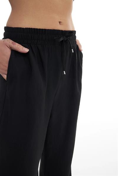 Beli Lastikli Bol Paça Pantolon Siyah