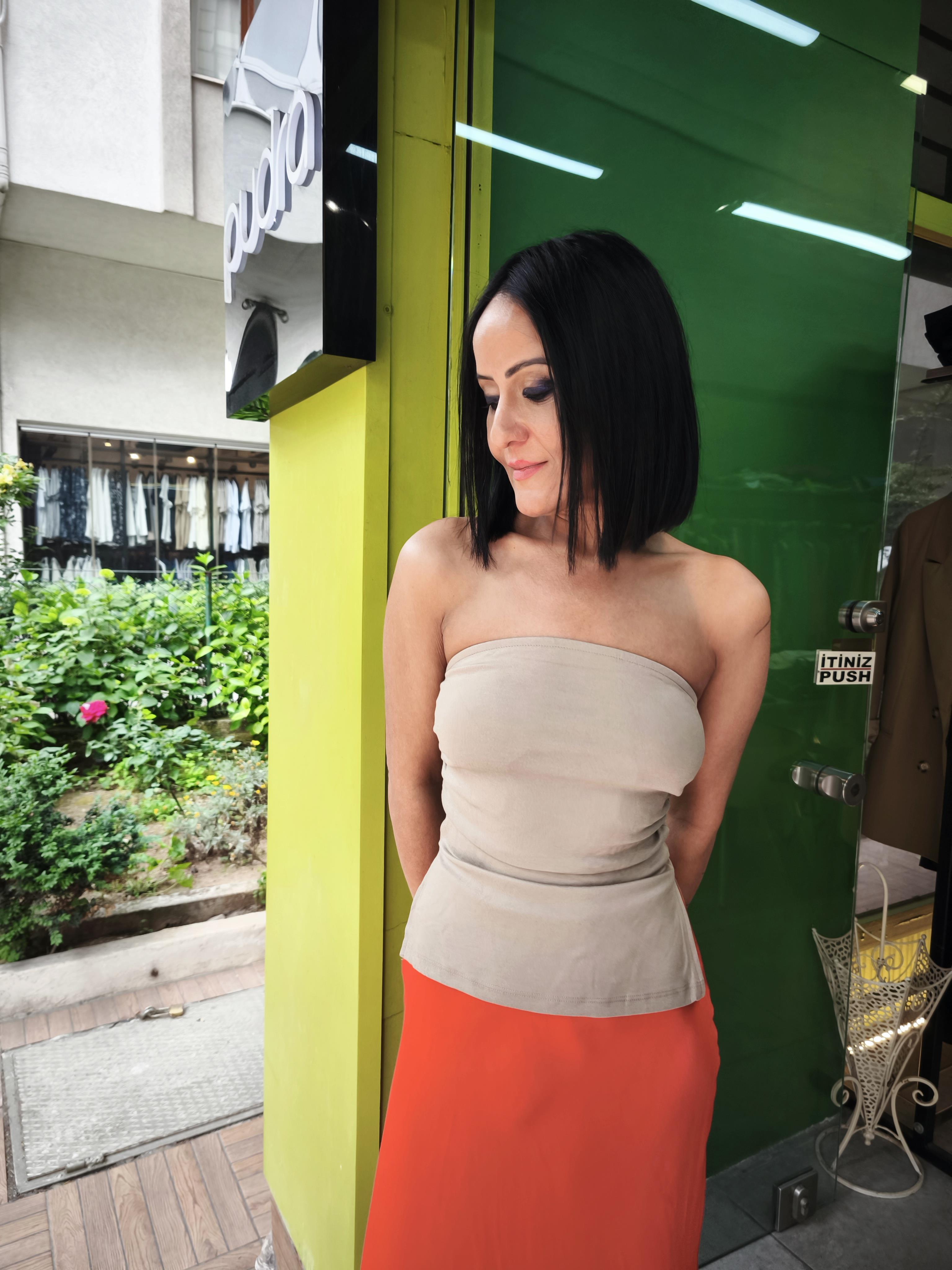 Bej Straplez Crop Top