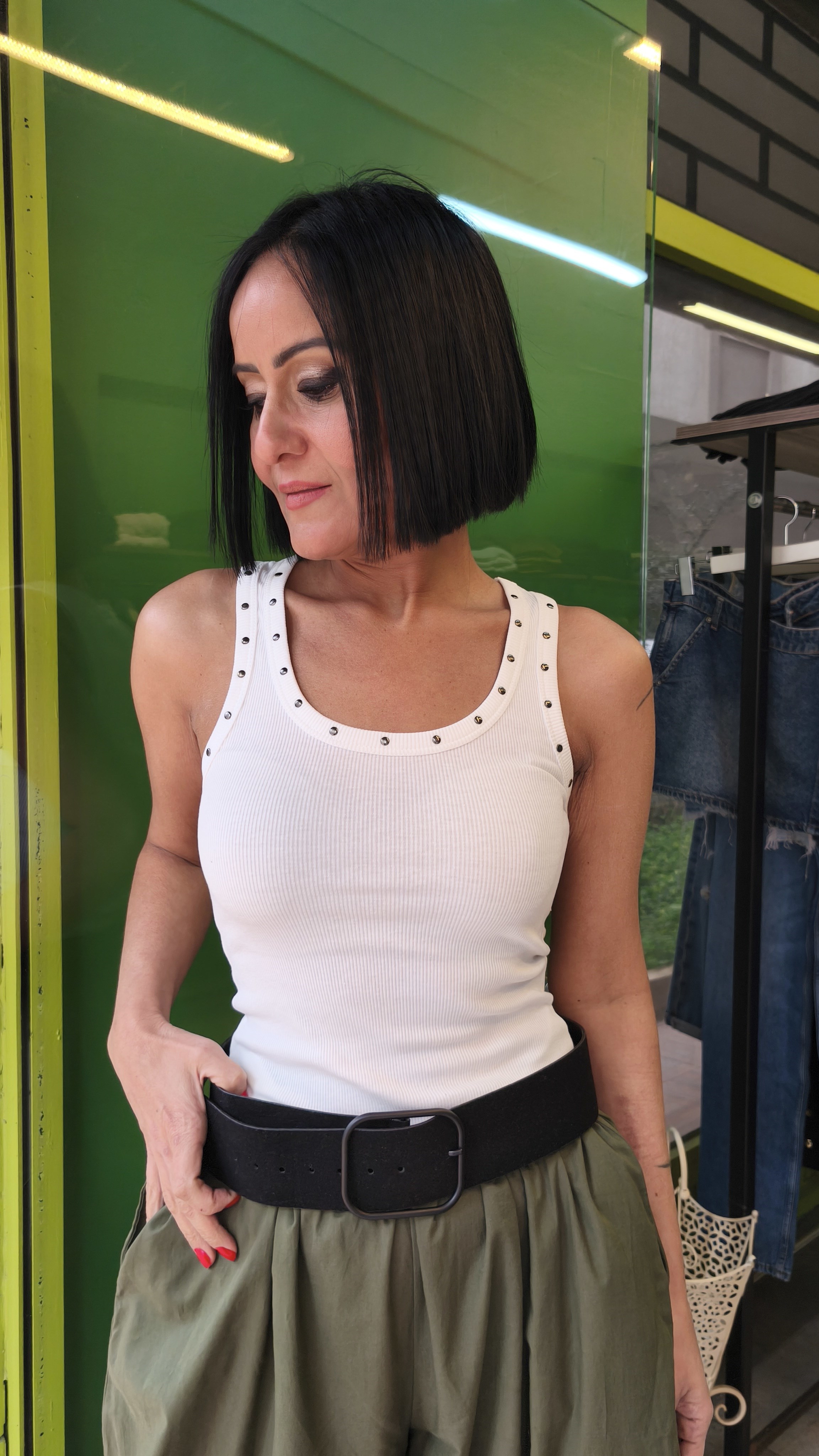 Beyaz Kaşkorse Zımbalı Atlet