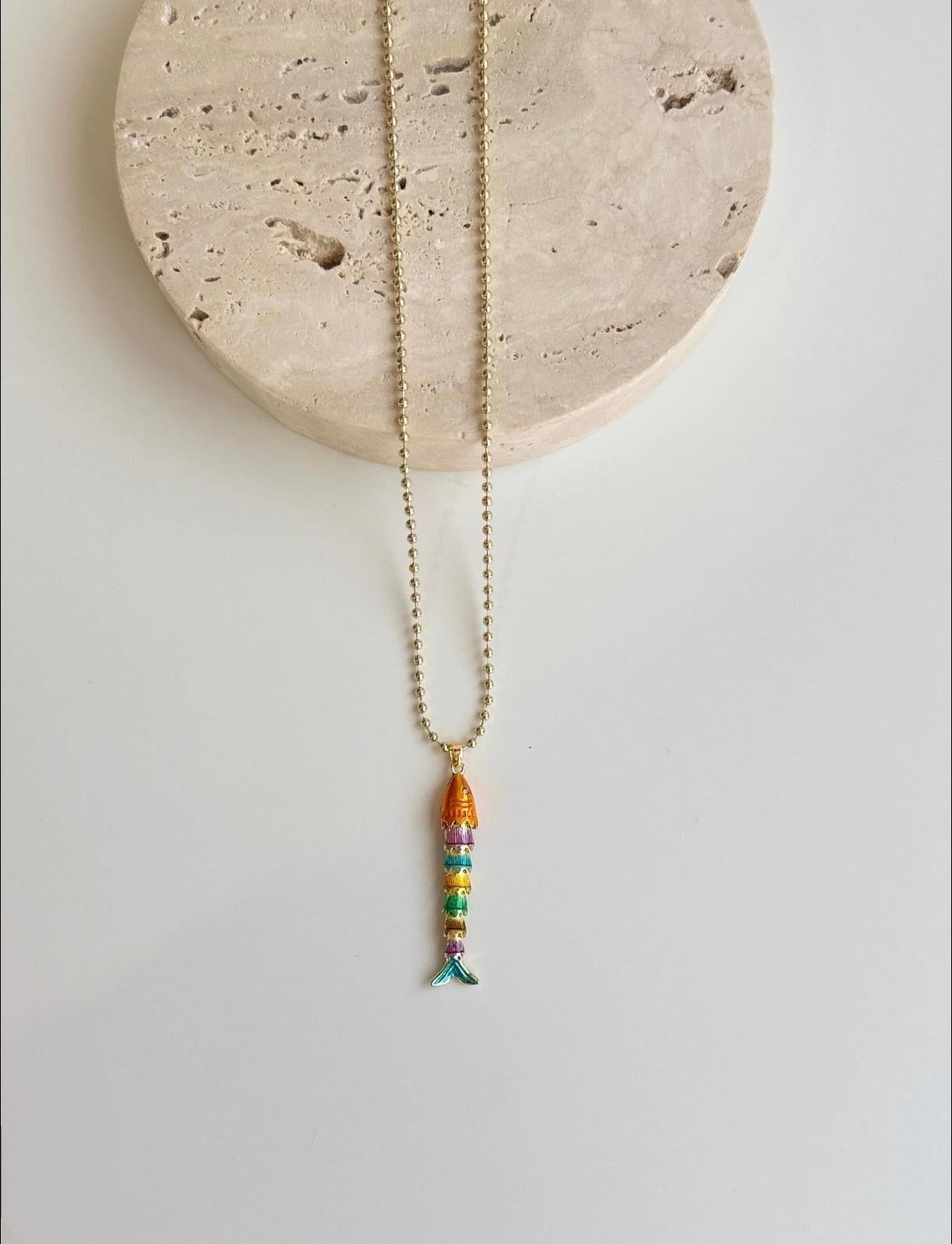 Gümüş Renk Damla Kolye