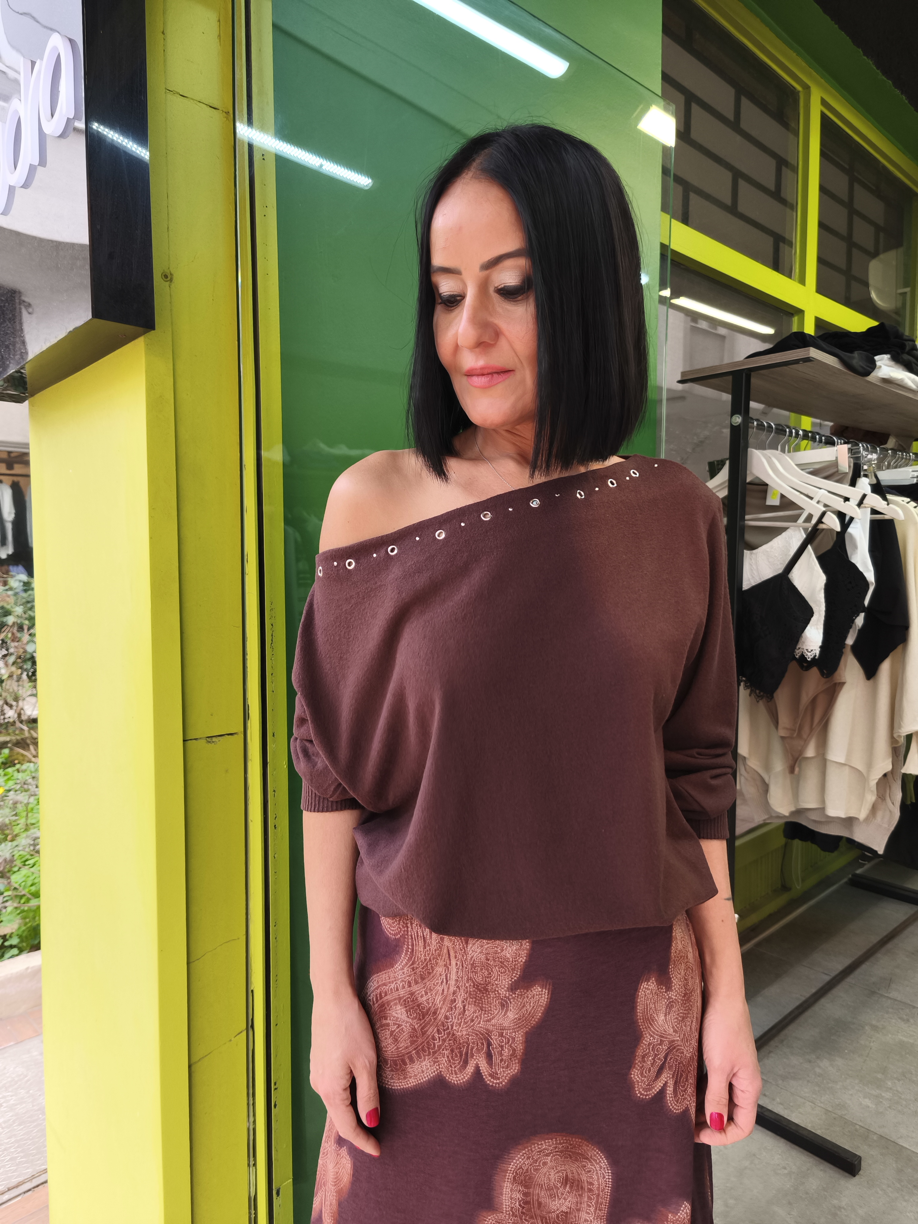 Kahve Kayık Yaka Bluz