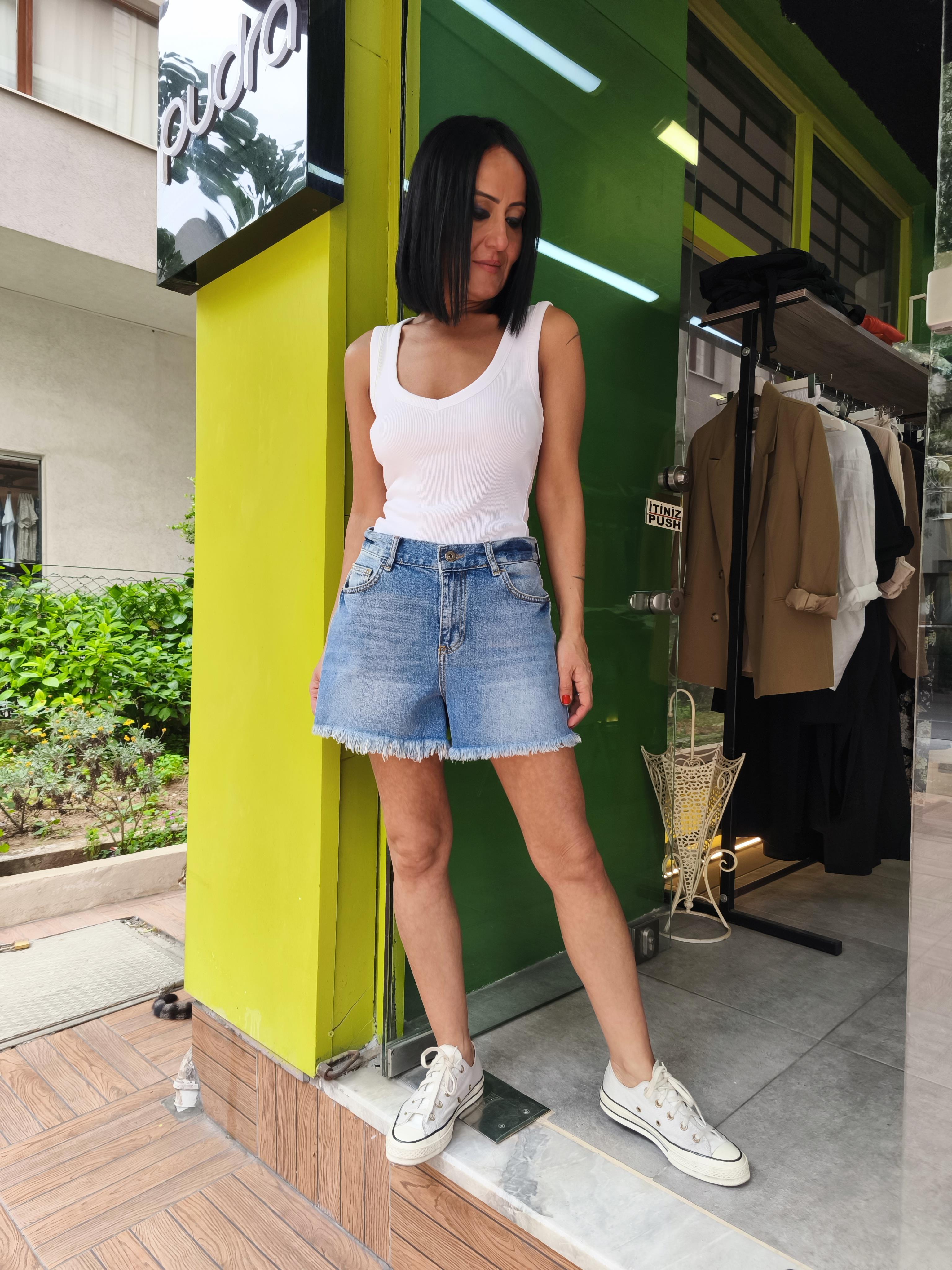 Orijinal Marka  Jean Şort