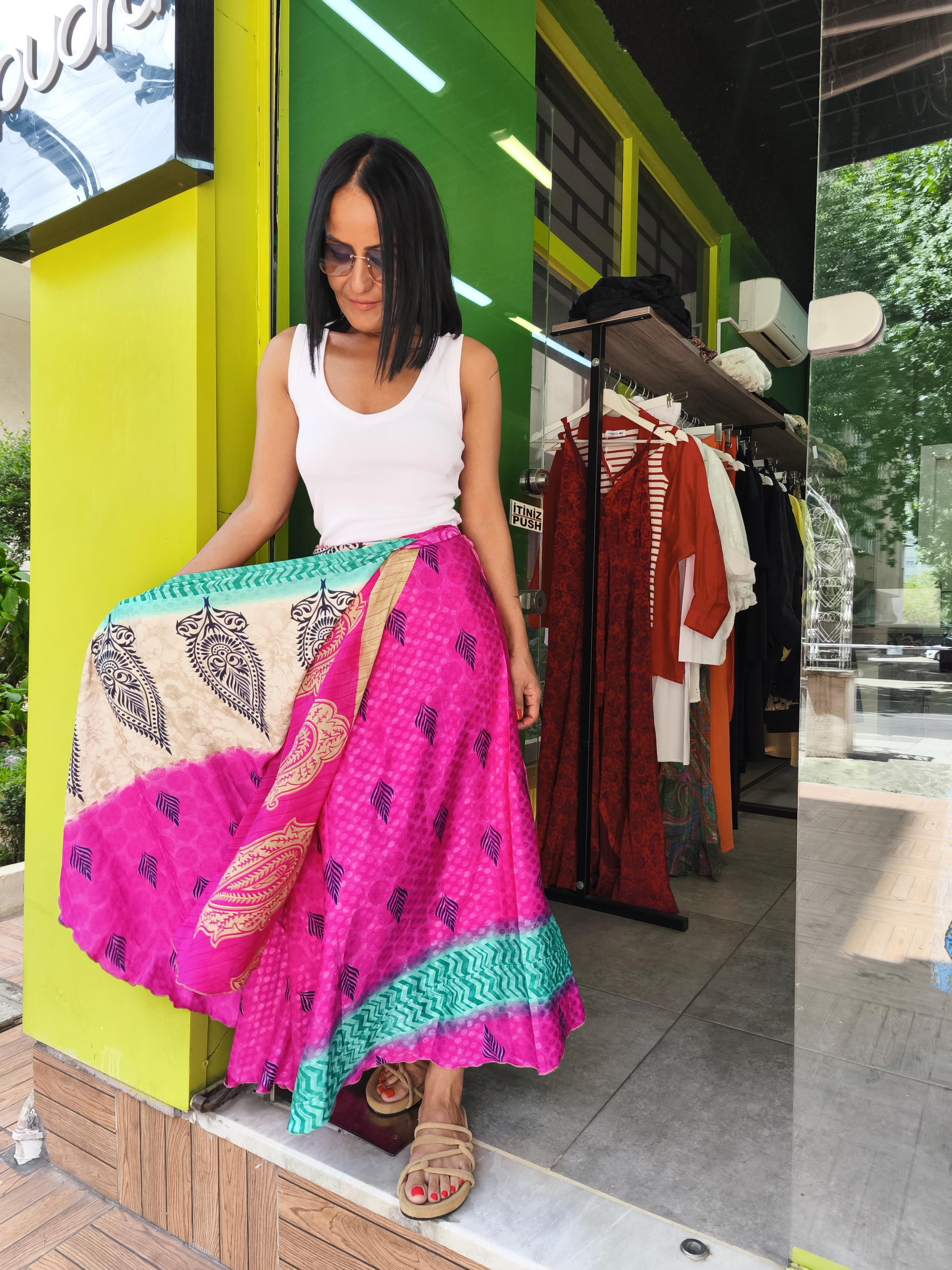 Pembe Çok Renkli Etek