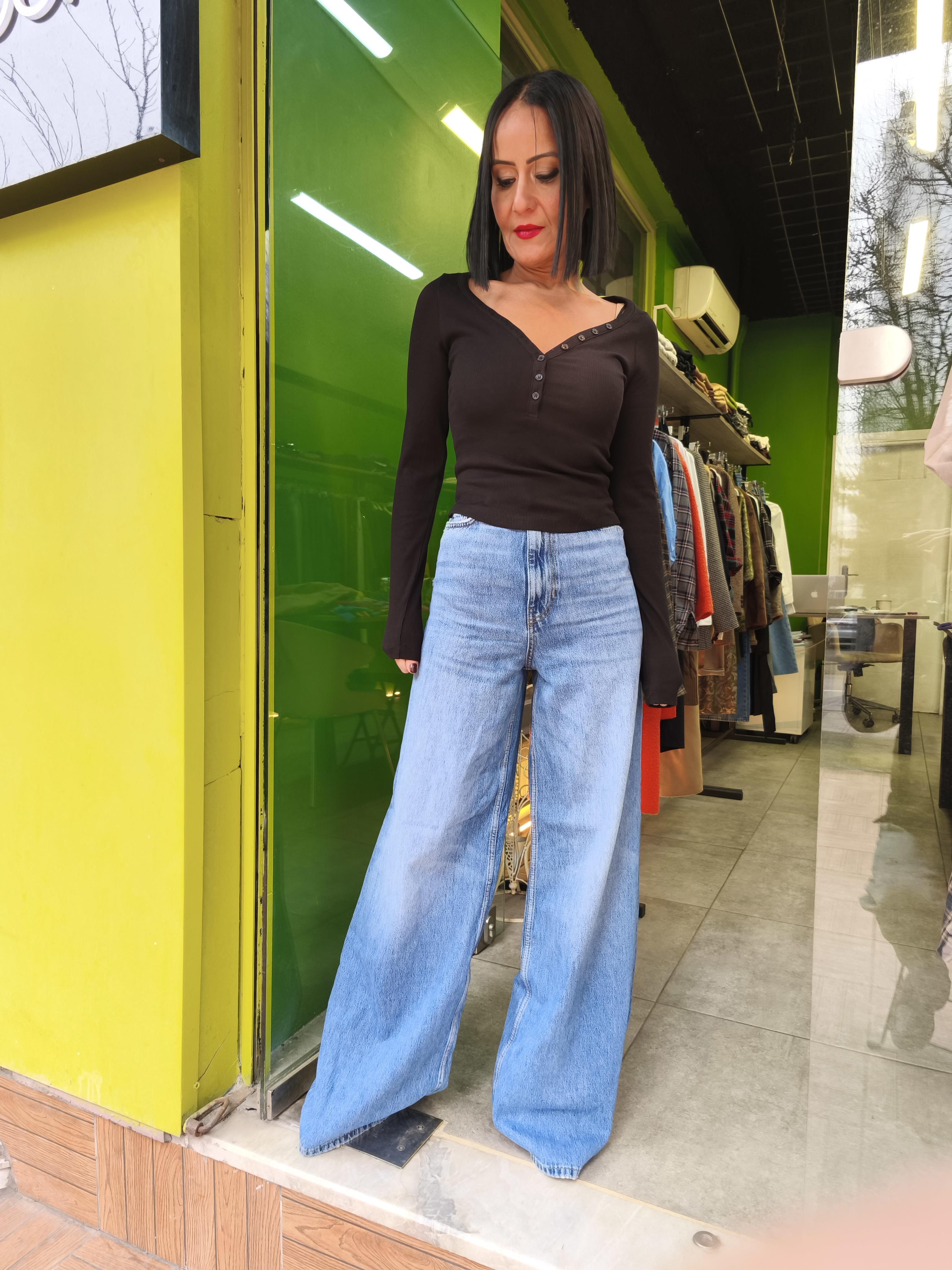 Siyah Kaşkorse Bluz