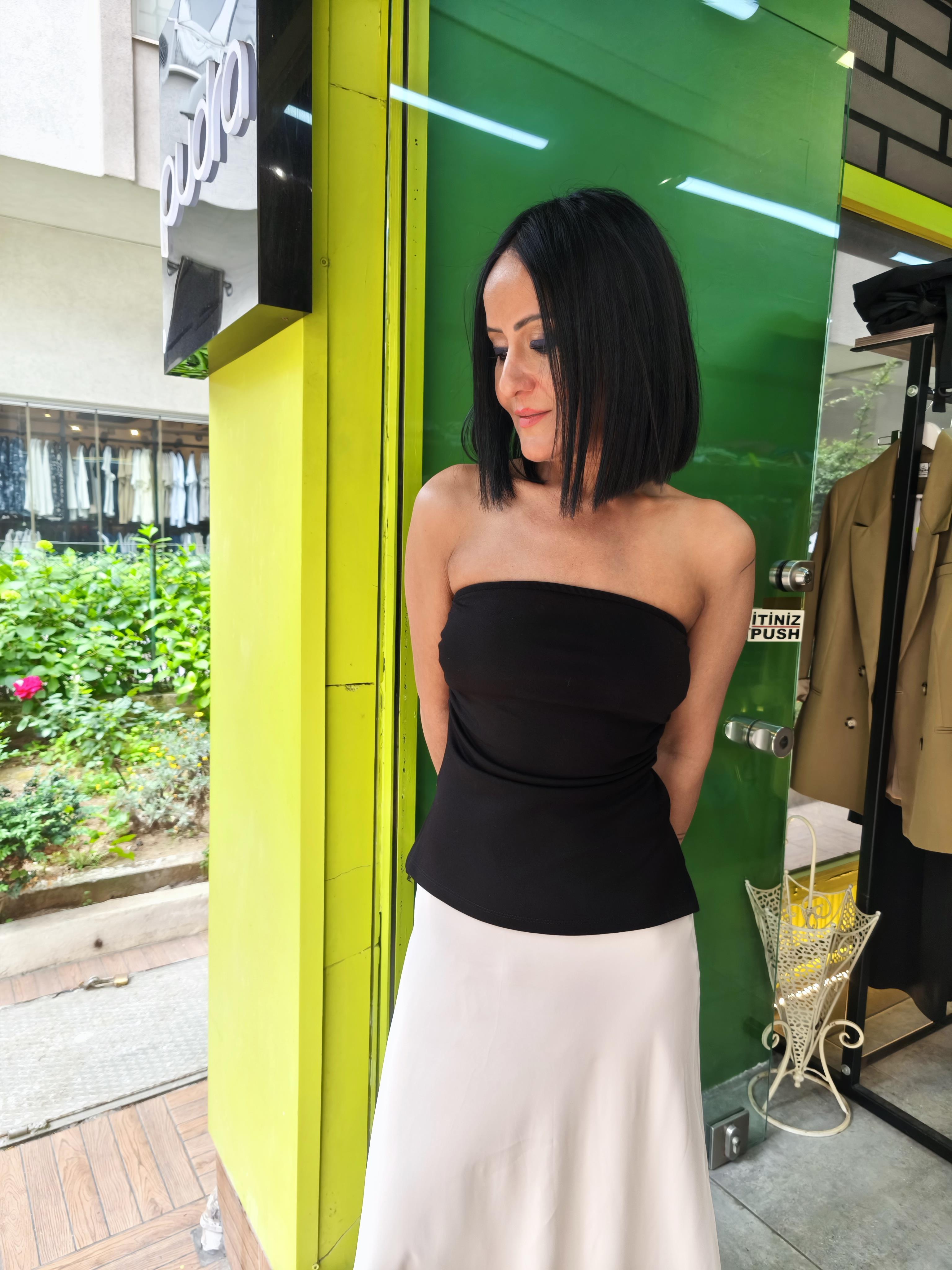 Siyah Straplez Crop Top