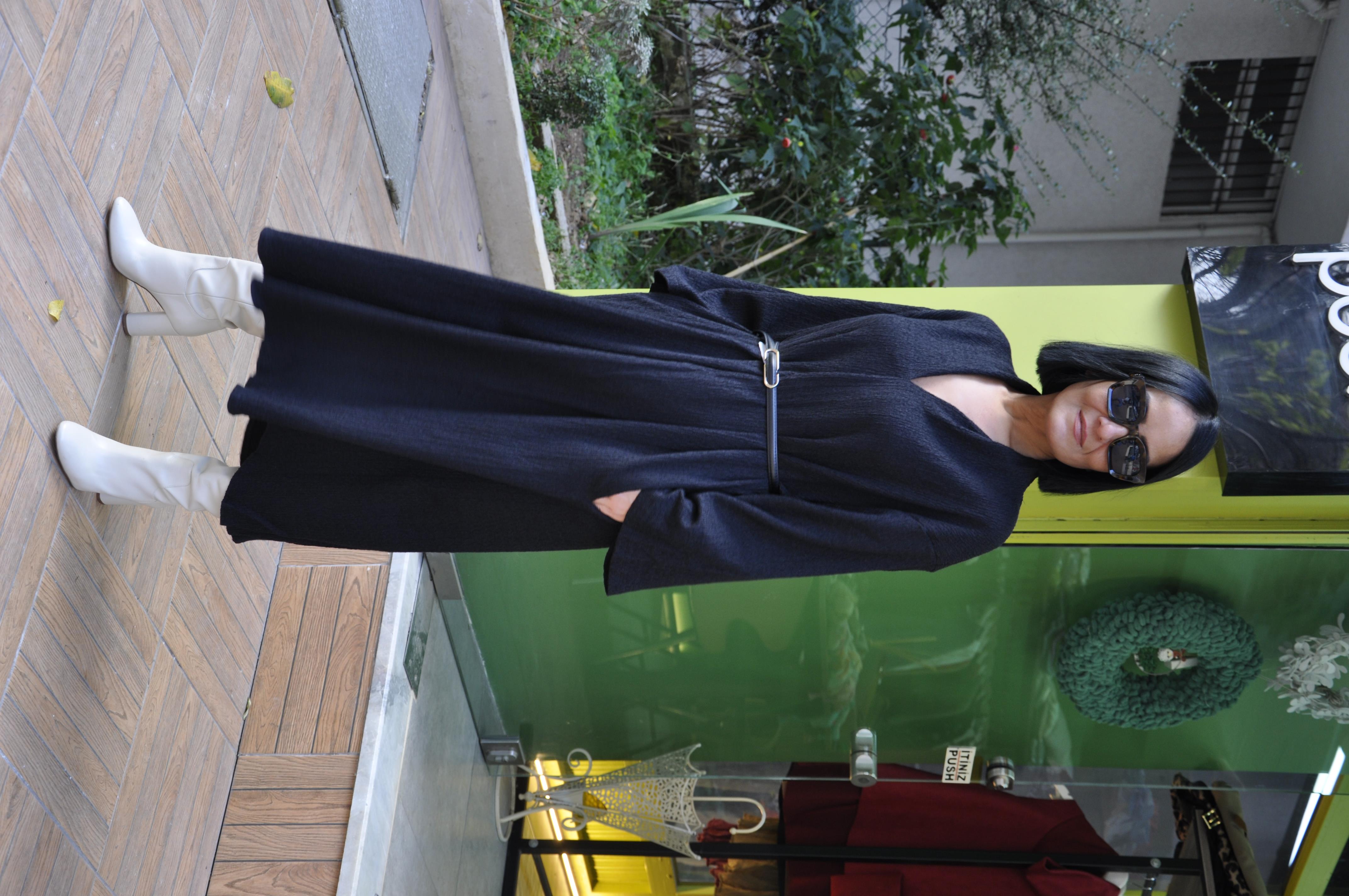 Siyah,Örme V Yaka Elbise