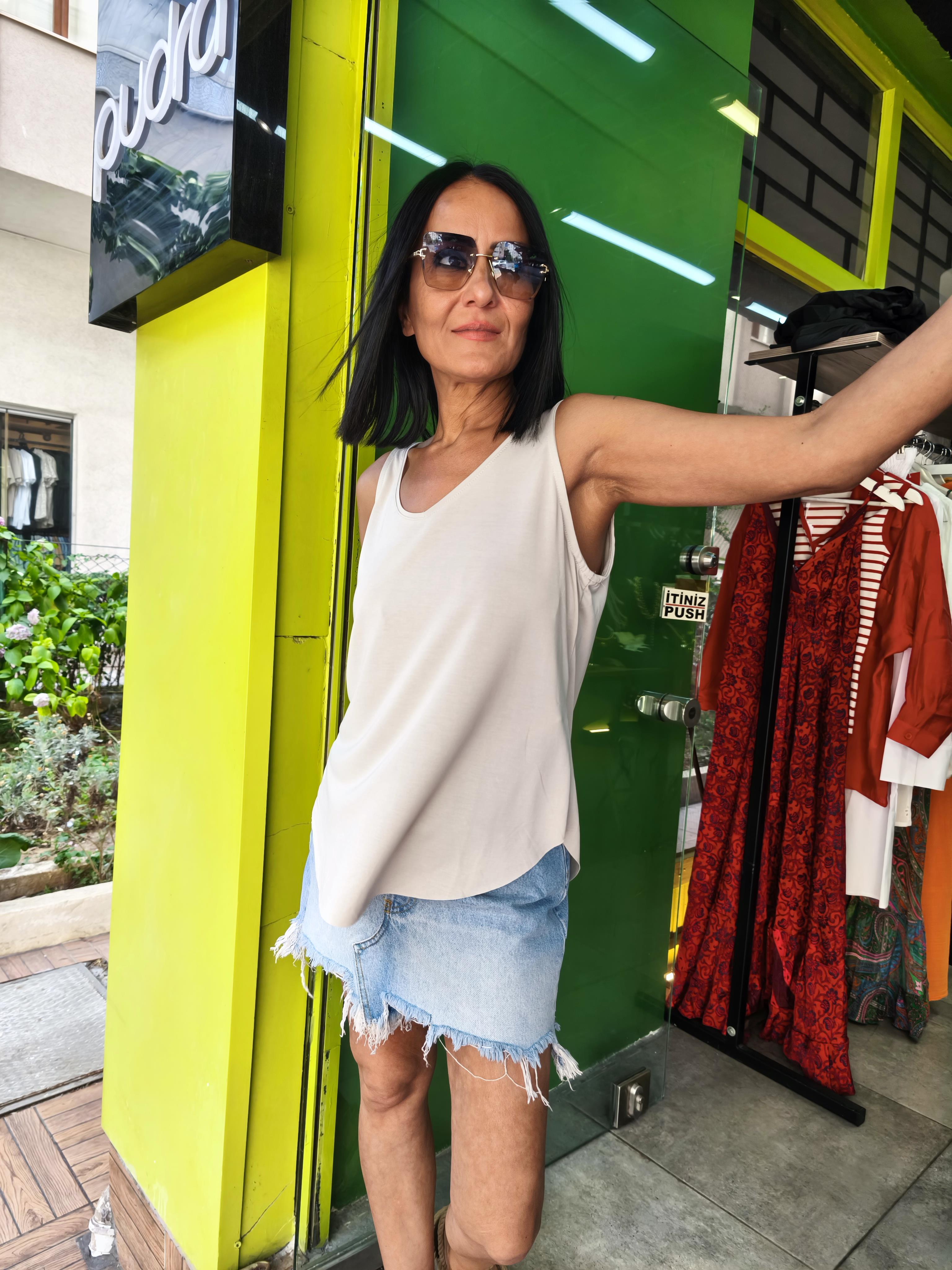 Bej Modal Atlet Bluz