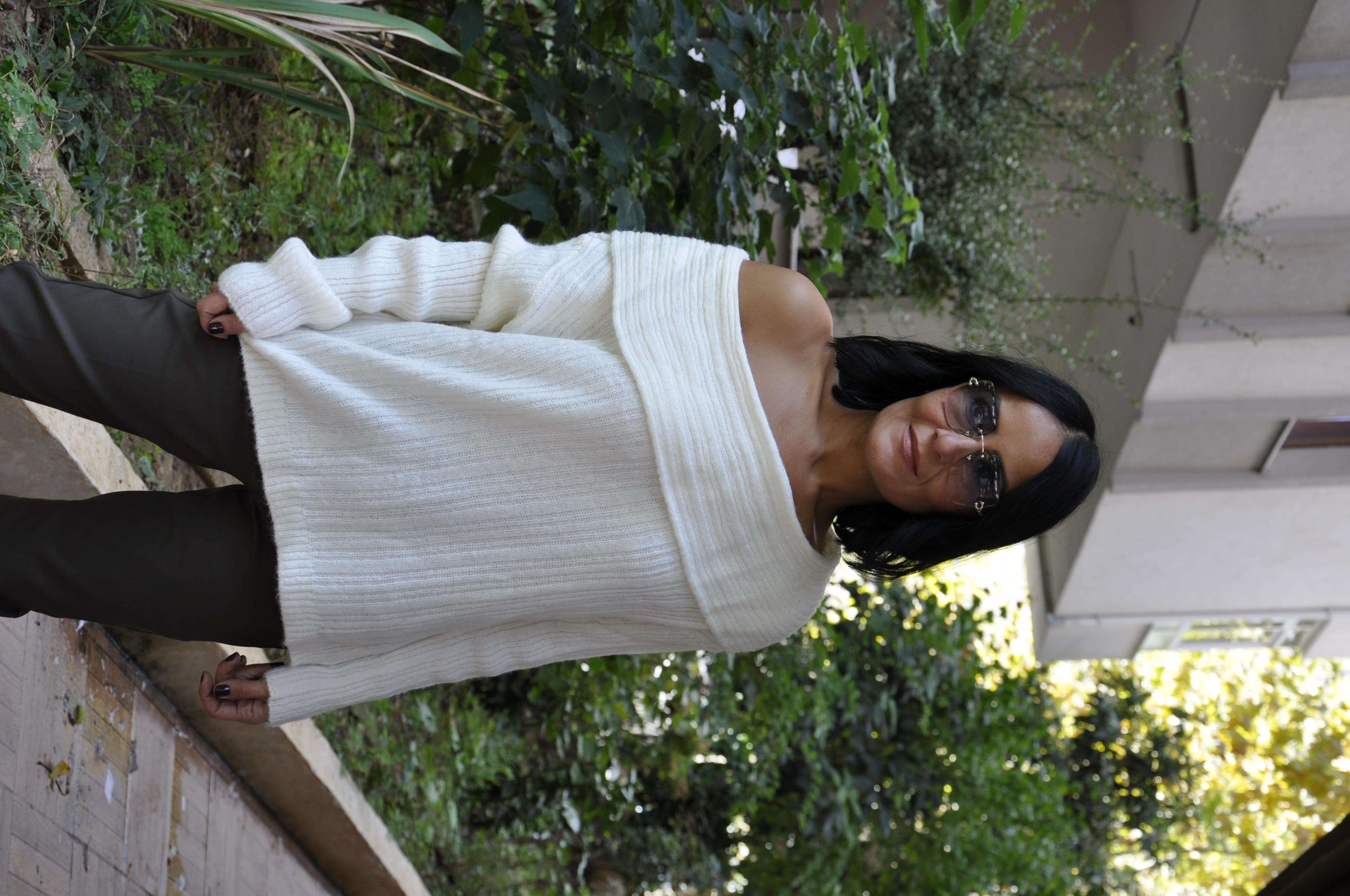 Ekru Degaje Yaka Kazak