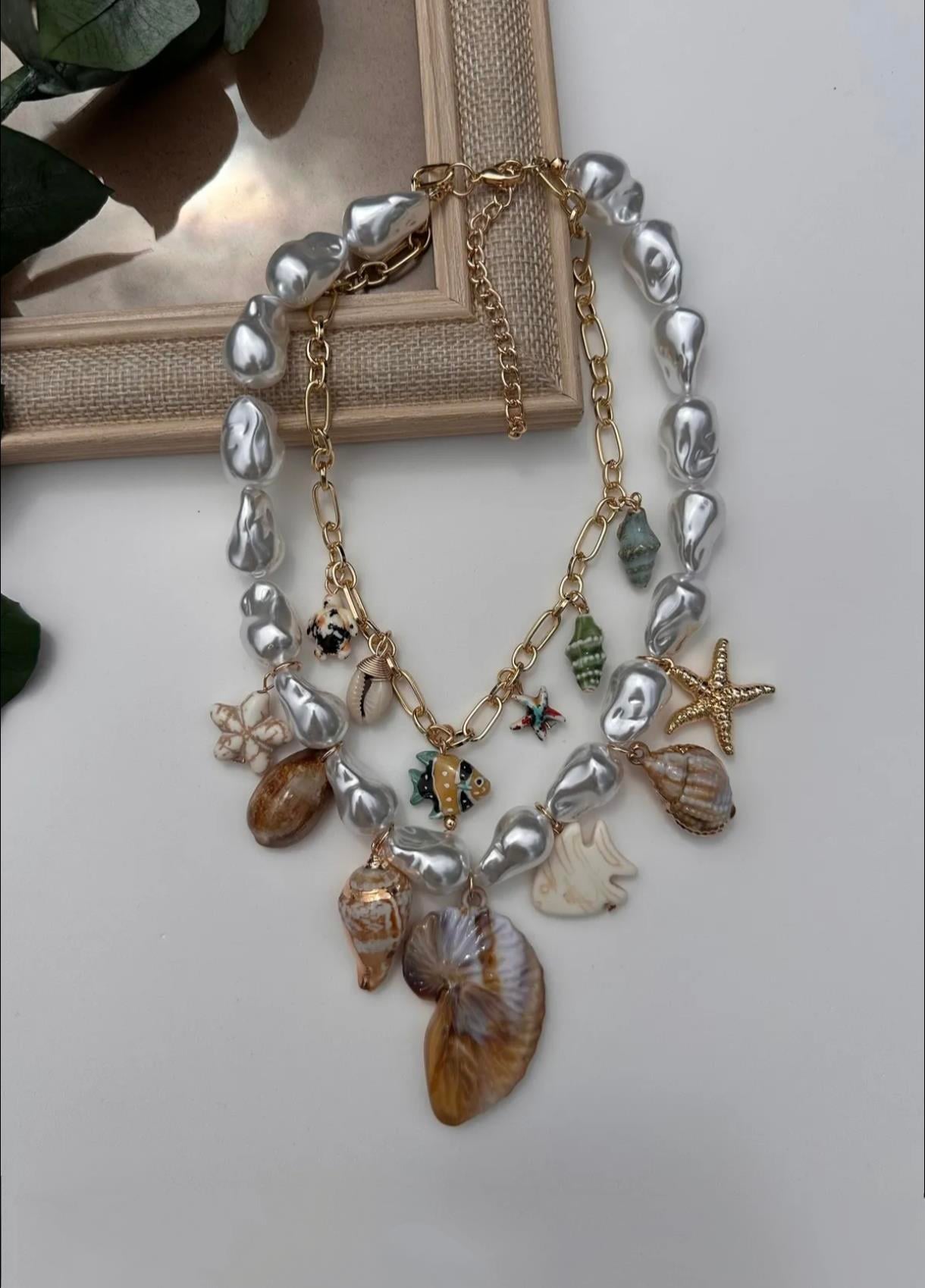 İncili Deniz Kabuklu Kolye