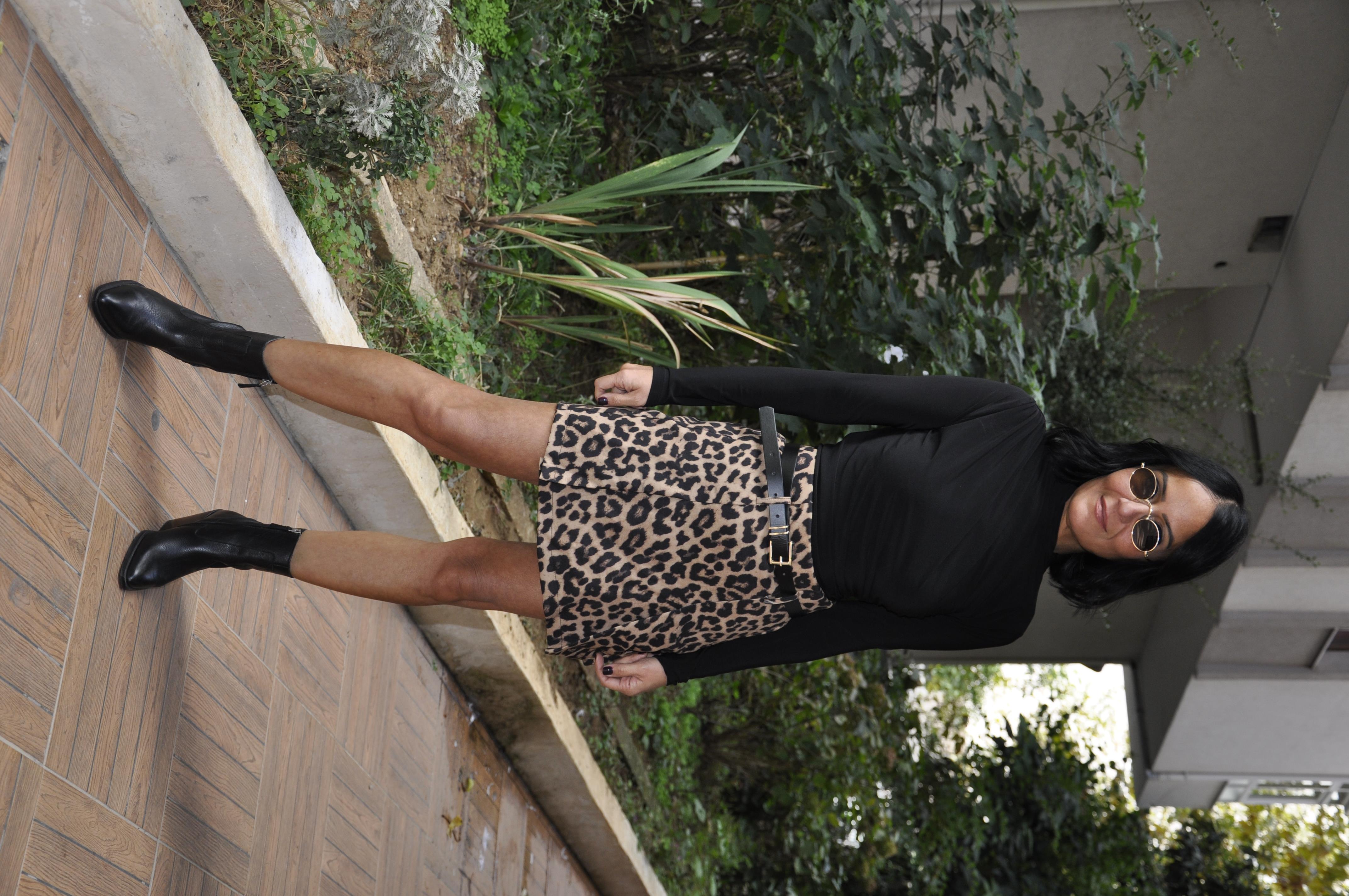 Leopar Kemerli Şort Etek