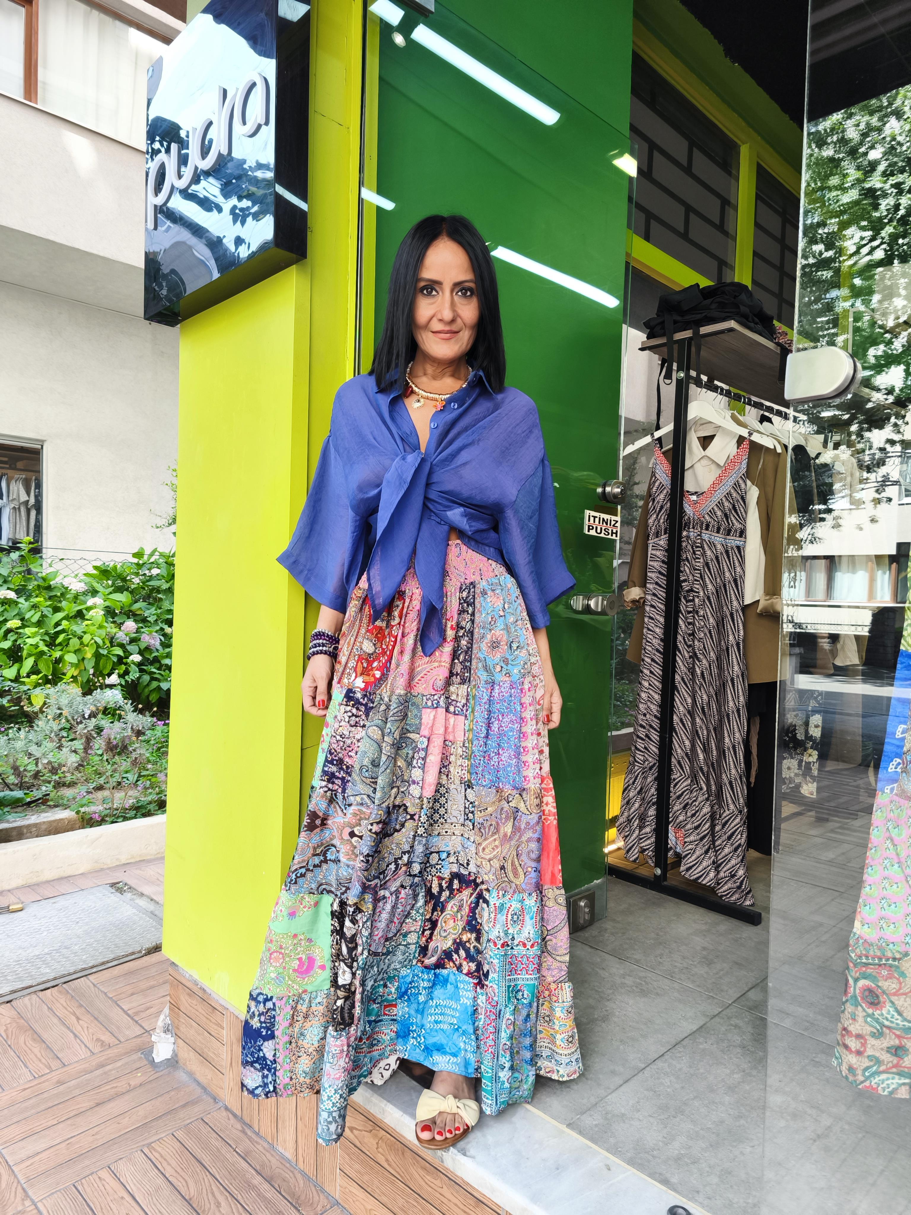 Saks Mavi Oversize İpeksi Gömlek