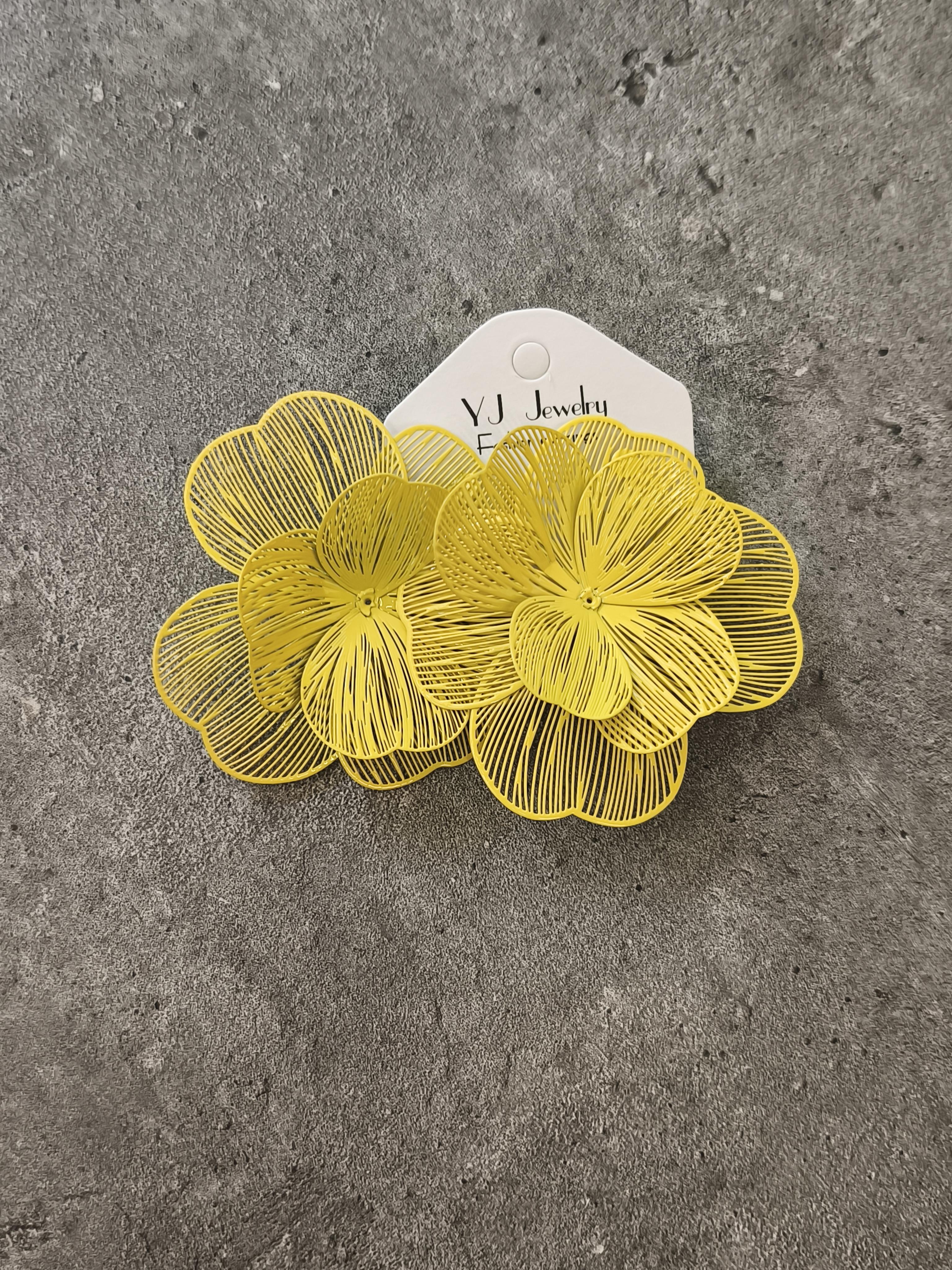 Sarı Yelpaze Çiçek Küpe