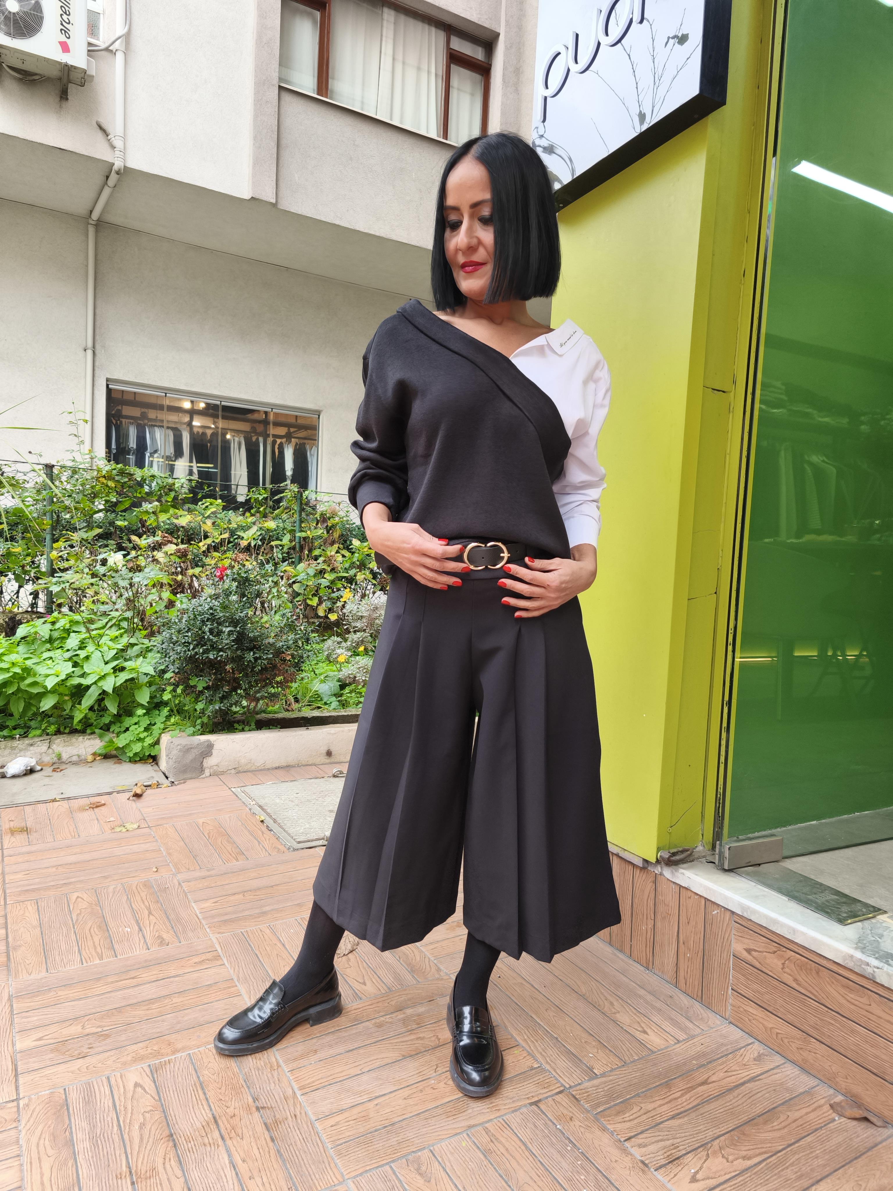 Siyah Gömlekli Triko&Bluz