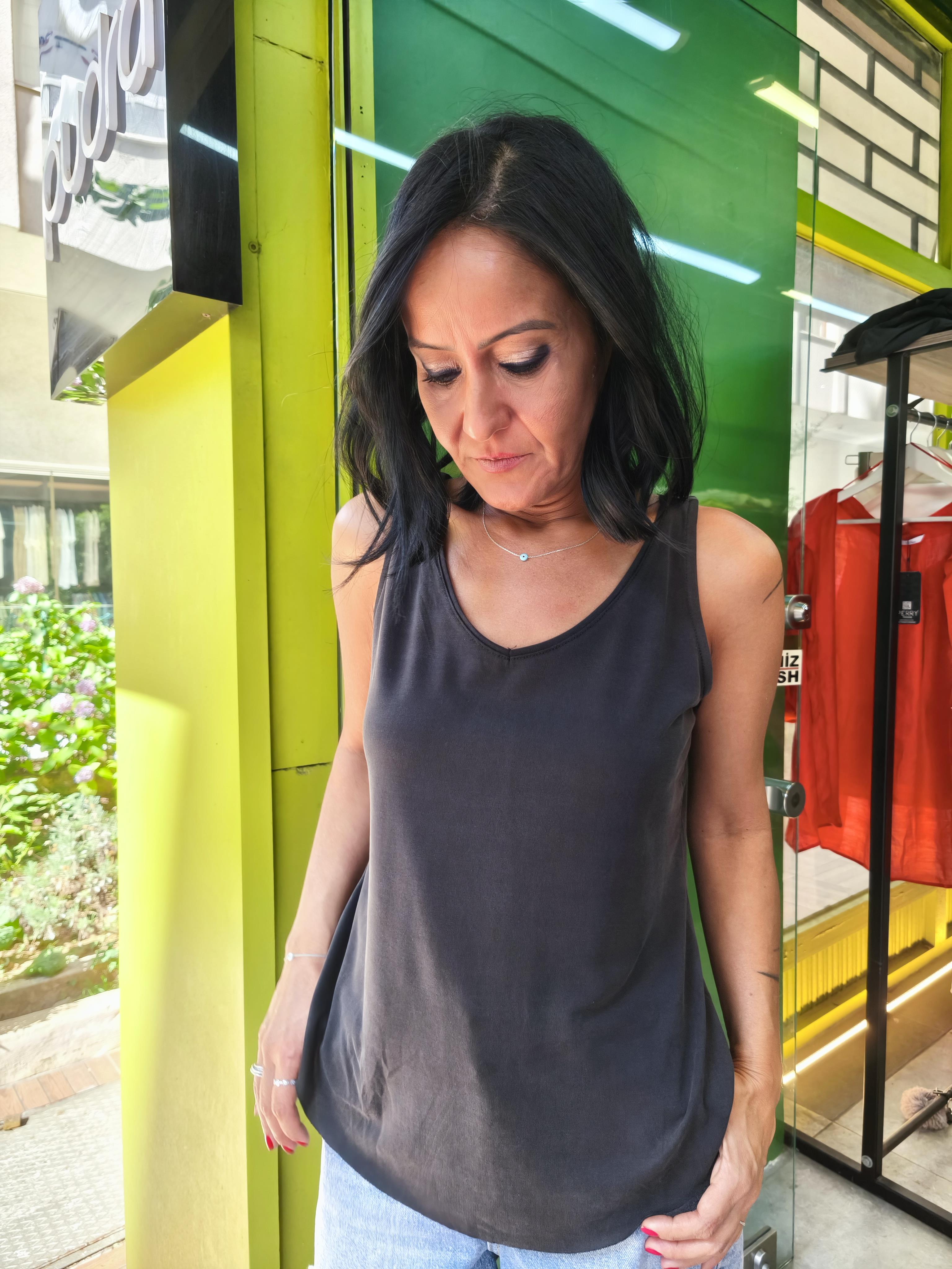 Siyah Modal Atlet Bluz