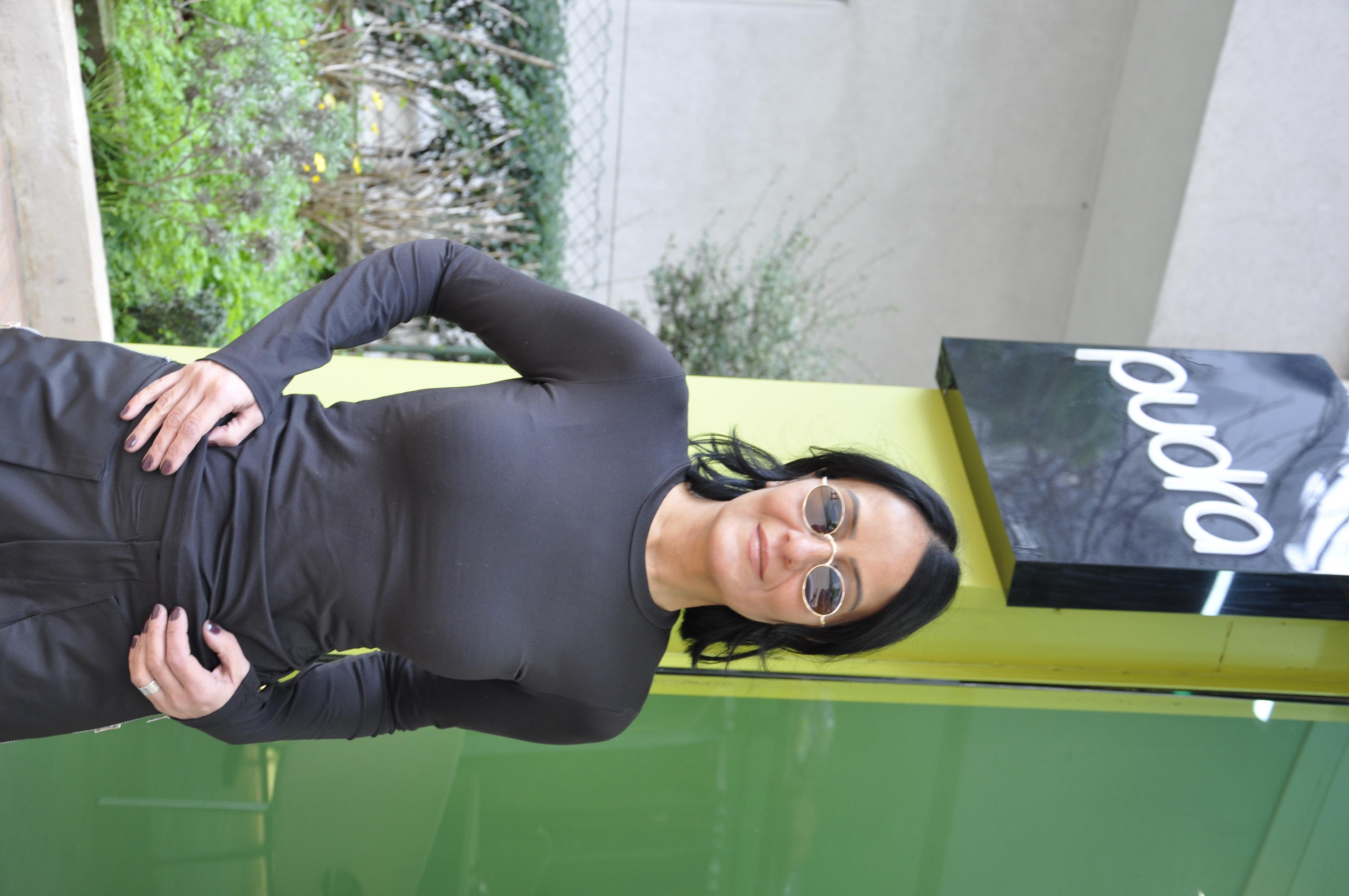 Siyah Model Kumaş Bluz