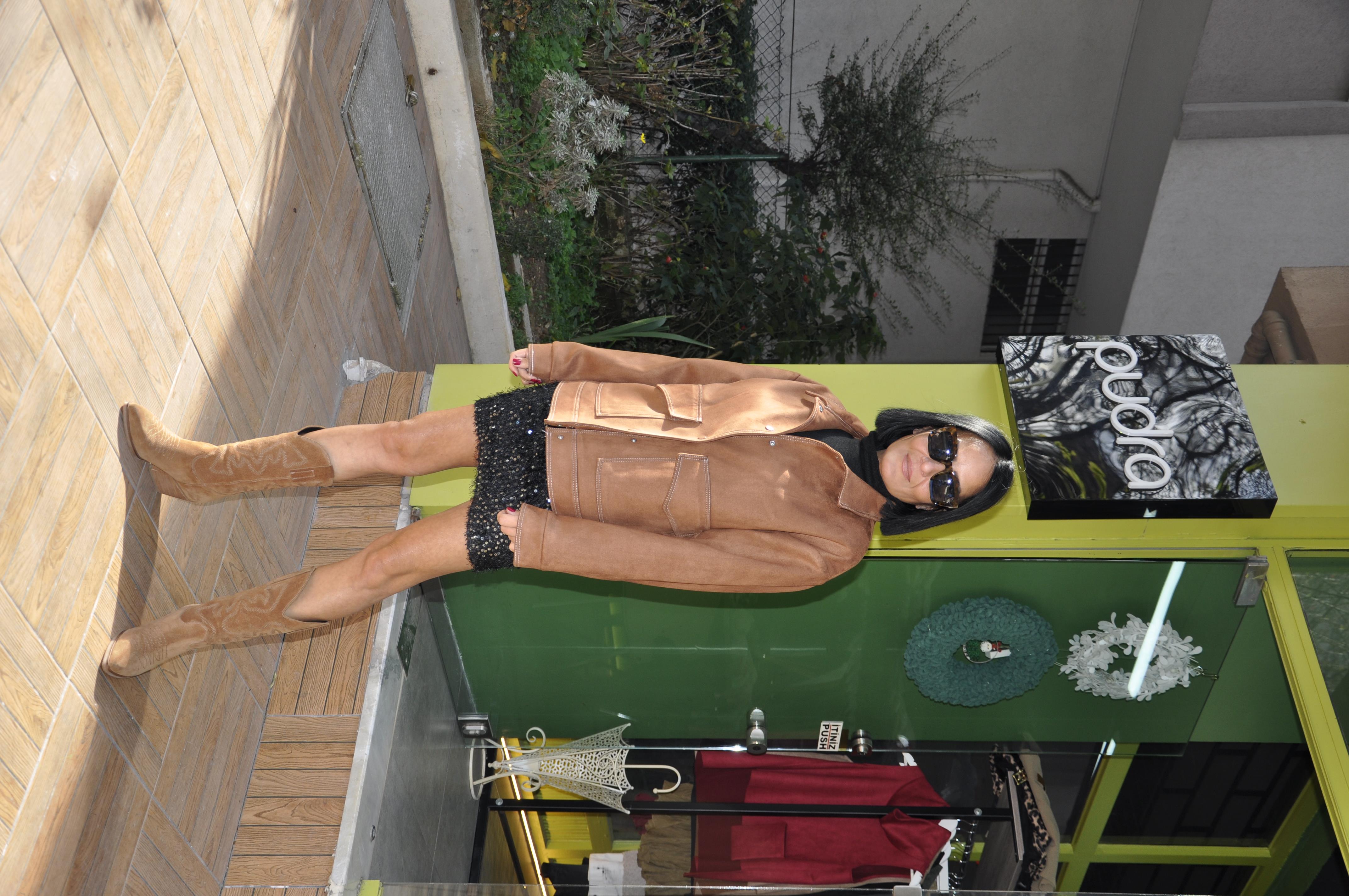 Siyah Simli Mini Etek